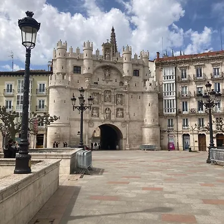 Apartment El Farolillo De La Catedral Vivienda De Uso Turistico Vut 9/251 Burgos